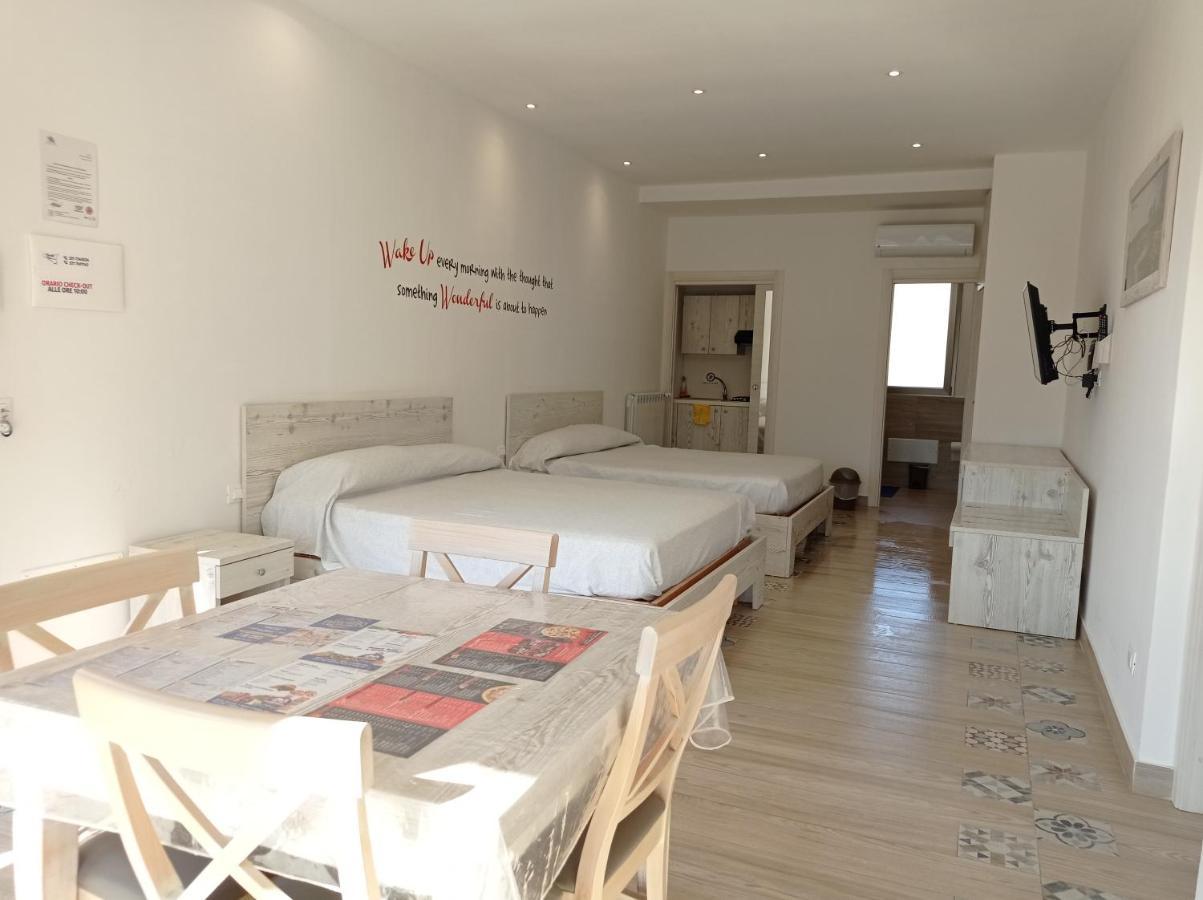 Sicily Rooms Appartamenti Carini Dış mekan fotoğraf