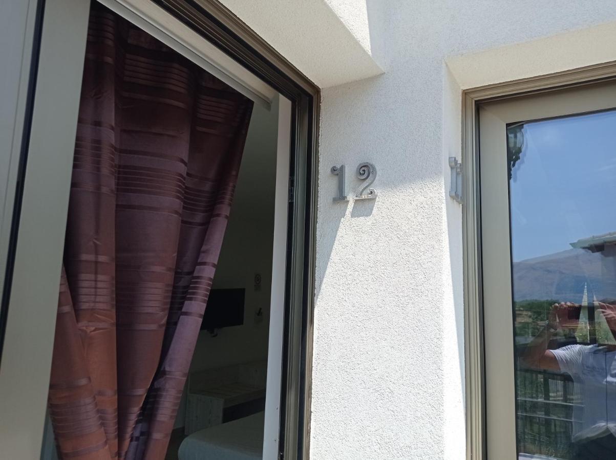 Sicily Rooms Appartamenti Carini Dış mekan fotoğraf