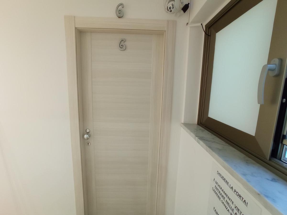 Sicily Rooms Appartamenti Carini Dış mekan fotoğraf
